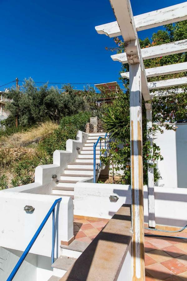Villa Euphoria In Aegina, A' Marathonas Bay Kültér fotó